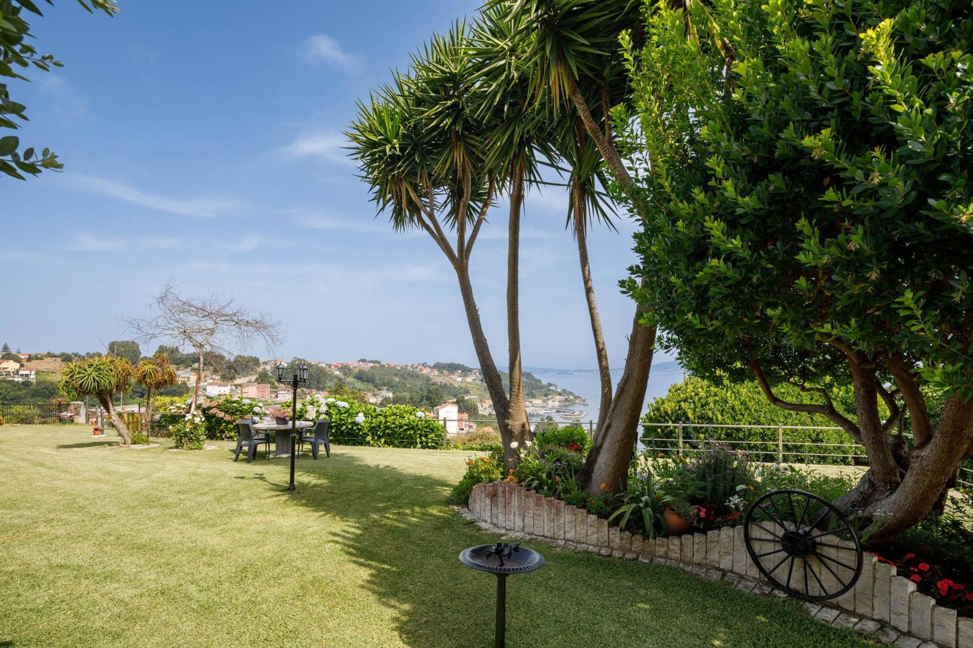 Apartamento con jardin en un chale Bueu Exterior foto